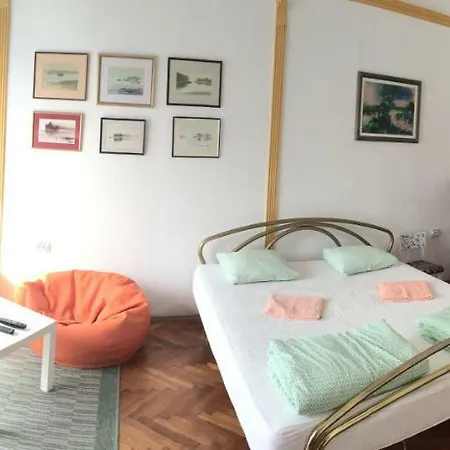 Hostel Alterna Novi Sad