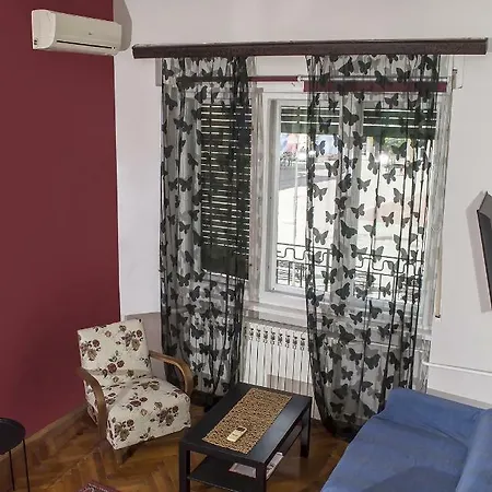 Alterna Hostel